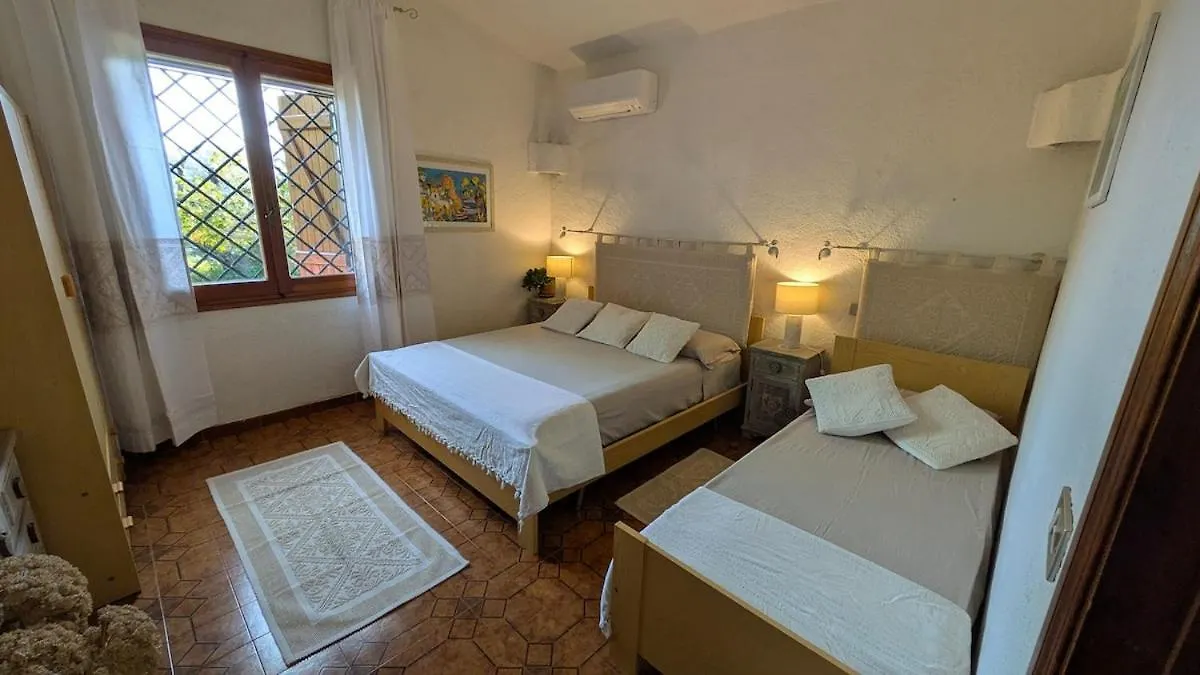 Villetta La Casa Vecchia Baja Sardinia Cala Bitta 0*,  이탈리아